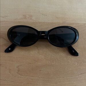 Fossil Black 90’s Oval Women's Sunglasses